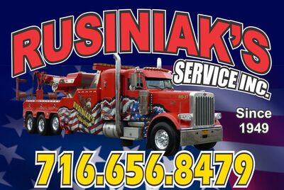 Rusiniak’s Towing Logo